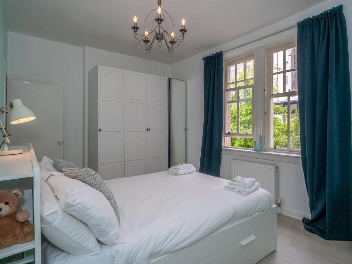 Pass The Keys Central Spacious Flat At Royal Mile EDI Kültér fotó